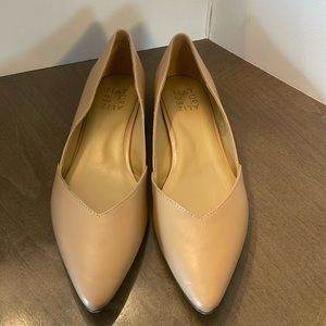 Naturalizer Nude Flats with Gold Detail on heel